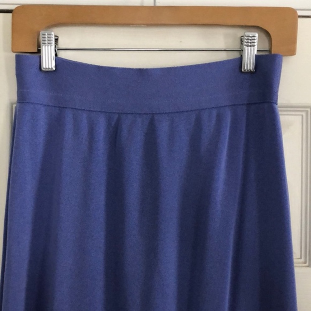 Misook 36” Straight Knit Skirt - Picture 4 of 8